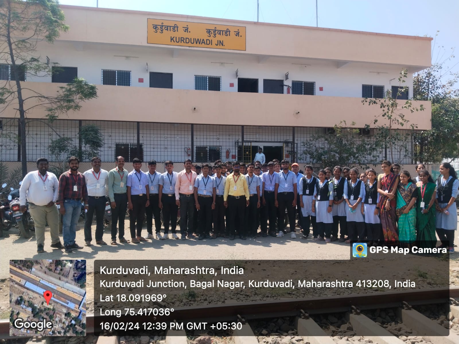 Railway Station, Kurduwadi 1