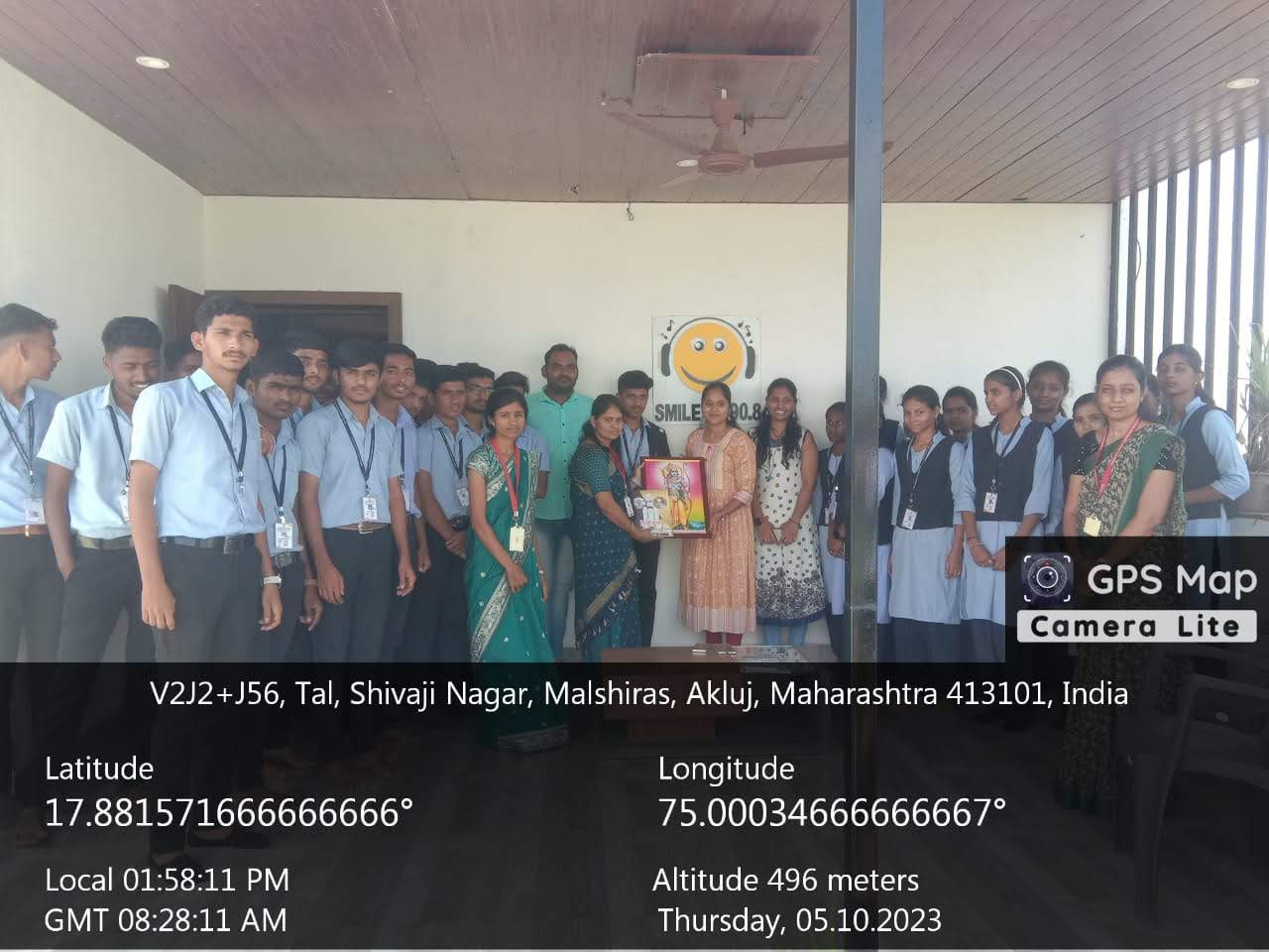 Smile FM 90.8 Radio Station 1